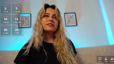 Snapshot of sweet_bella_valery_ chatting on 11-13-25, 10:19 Bella Valery online show from 11-13-25, 10:19