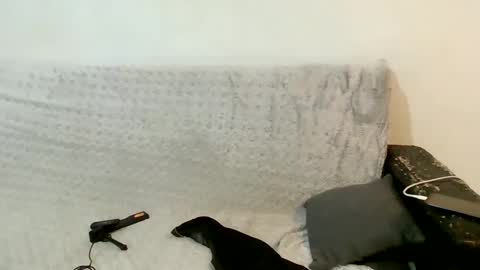 Snapshot of sweet_bluegirl chatting on 11-28-25, 11:07 Sweet bluegirl online show from 11-28-25, 11:07