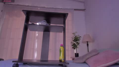 Snapshot of sweet_booty1 chatting on 12-23-24, 10:23 Chelsy  online show from 12-23-24, 10:23