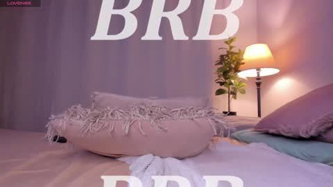 Snapshot of sweet_booty1 chatting on 01-22-25, 11:43 Chelsy  online show from 01-22-25, 11:43