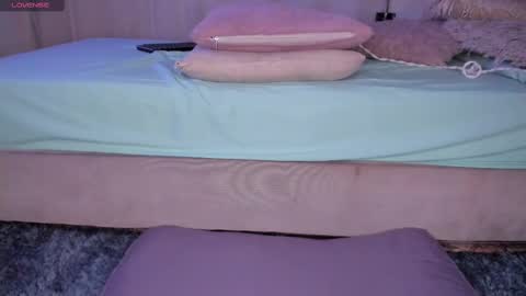 Snapshot of sweet_booty1 chatting on 02-19-25, 11:25 Chelsy  online show from 02-19-25, 11:25