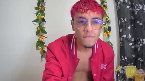 Snapshot of sweet_boy2224 chatting on 11-13-25, 01:37 sweet_boy2224 online show from 11-13-25, 01:37