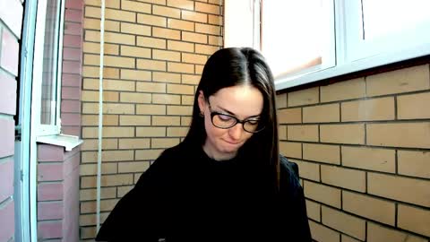 Christina online show from 04-22-26, 09:55