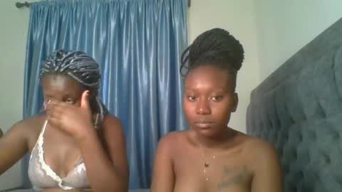 Camila online show from 10-30-25, 05:09