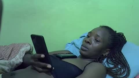 sweet_candie01 online show from 02-07-26, 06:44