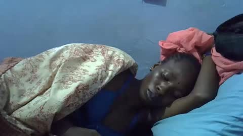 sweet_candie01 online show from 04-06-26, 04:46