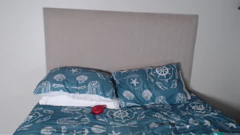 Snapshot of sweet_chantelle chatting on 02-01-25, 09:29 Chantelle online show from 02-01-25, 09:29