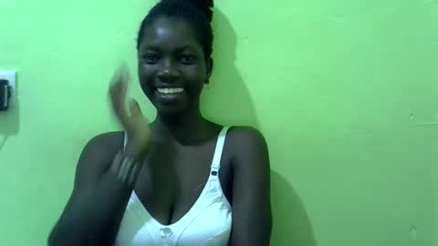 sweet_cherie1 online show from 02-24-26, 05:38