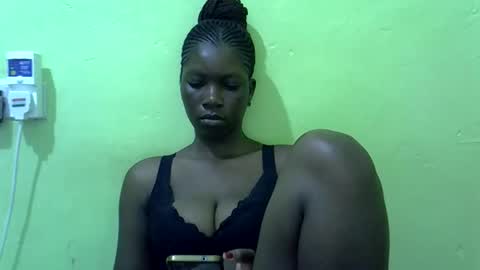 sweet_cherie1 online show from 06-06-26, 06:40