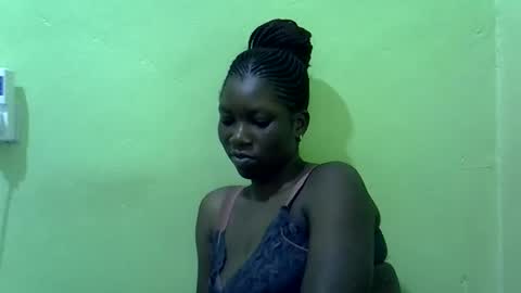 sweet_cherie1 online show from 06-10-26, 06:56