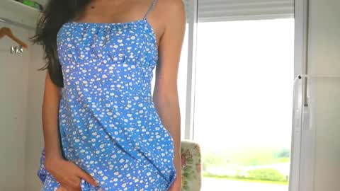 Snapshot of sweet_chilli_ chatting on 12-22-24, 11:33 Bruna   - Live on December - My wishlist  online show from 12-22-24, 11:33