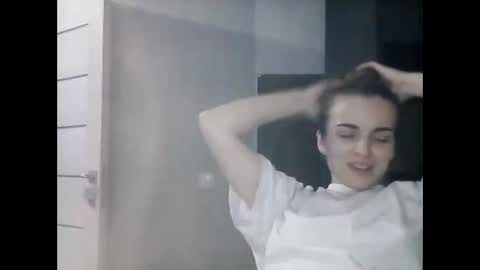 Snapshot of sweet_cute98 chatting on 12-04-25, 08:28 sweet_cute98 online show from 12-04-25, 08:28