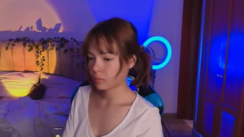 Dalia online show from 02-24-25, 03:55