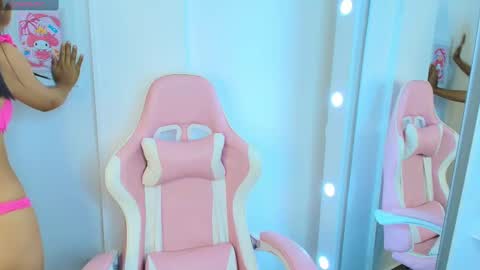 Snapshot of sweet_dania_ chatting on 03-02-25, 09:22 sweet_dania_ online show from 03-02-25, 09:22