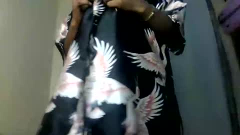 Snapshot of sweet_ebony001 chatting on 04-26-26, 06:49 sweet_ebony001 online show from 04-26-26, 06:49
