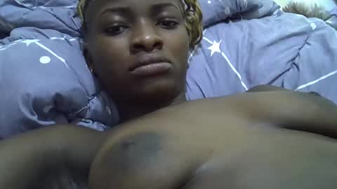 Snapshot of sweet_eldah chatting on 09-10-25, 04:29 Sweet eldah online show from 09-10-25, 04:29