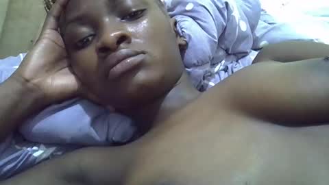 Snapshot of sweet_eldah chatting on 09-12-25, 10:21 Sweet eldah online show from 09-12-25, 10:21