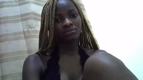 Snapshot of sweet_eldah chatting on 09-26-25, 08:13 Sweet eldah online show from 09-26-25, 08:13