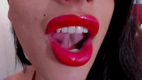 sweet_eliizabeth online show from 03-12-26, 11:38