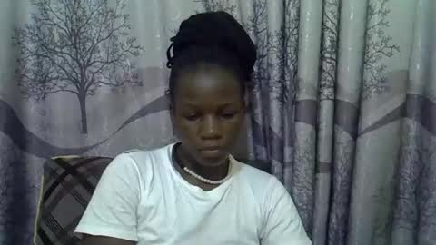 Snapshot of sweet_elisa001 chatting on 05-05-26, 01:57 Edah online show from 05-05-26, 01:57