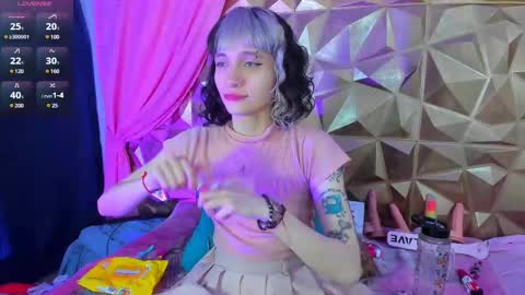  emmili  online show from 03-03-25, 12:16