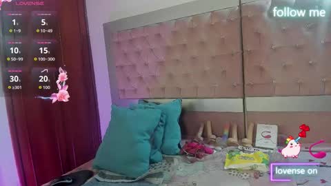  emmili  online show from 02-24-26, 12:25