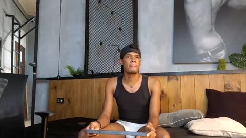 Snapshot of sweet_ethan_ chatting on 12-04-25, 05:06 sweet_ethan_ online show from 12-04-25, 05:06