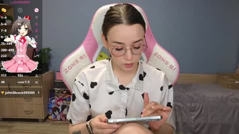 Alice online show from 12-31-24, 03:12