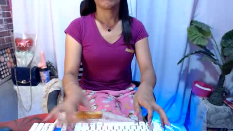 Snapshot of sweet_hanna22 chatting on 06-03-26, 09:53 hanna mae online show from 06-03-26, 09:53