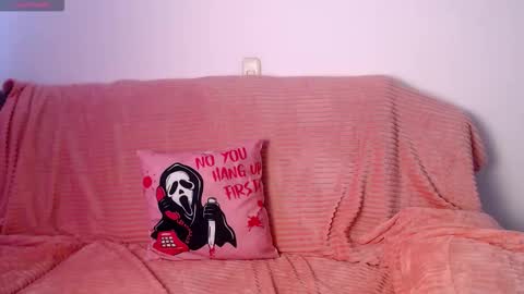 Hannah online show from 11-29-25, 01:25