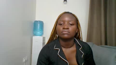 Snapshot of sweet_jenica chatting on 05-02-26, 08:52 ESTHER NEEMA online show from 05-02-26, 08:52