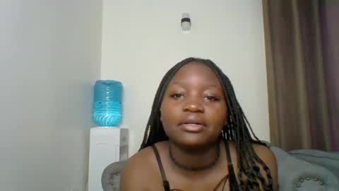 Snapshot of sweet_jenica chatting on 05-21-26, 04:52 ESTHER NEEMA online show from 05-21-26, 04:52