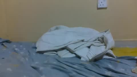 Snapshot of sweet_katrina2 chatting on 03-06-25, 06:52 millarn online show from 03-06-25, 06:52