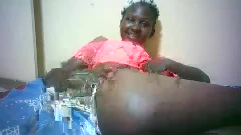 Snapshot of sweet_katrina2 chatting on 03-06-25, 02:40 millarn online show from 03-06-25, 02:40