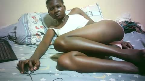 Snapshot of sweet_katrina2 chatting on 03-11-25, 09:56 millarn online show from 03-11-25, 09:56