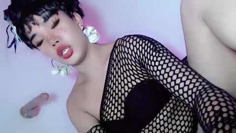 sweet_katrina69 online show from 09-25-25, 12:20