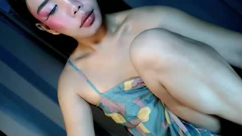 sweet_katrina69 online show from 12-03-25, 10:35