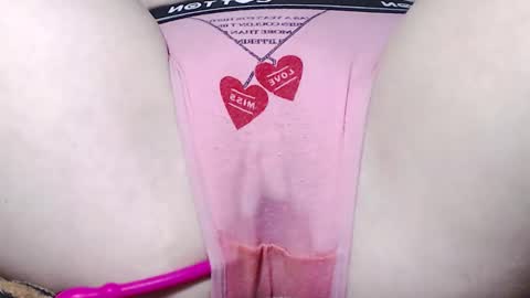 Kitten online show from 02-19-25, 01:17