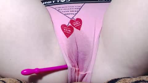 Kitten online show from 03-05-25, 05:50