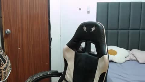 Snapshot of sweet_kittykatya chatting on 02-17-26, 05:30 sweet_kittykatya online show from 02-17-26, 05:30