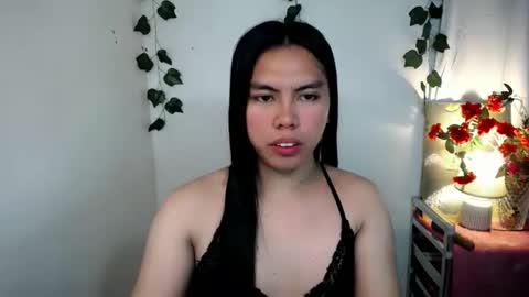 Snapshot of sweet_kyline69 chatting on 10-05-25, 10:29 sweet_kyline69 online show from 10-05-25, 10:29