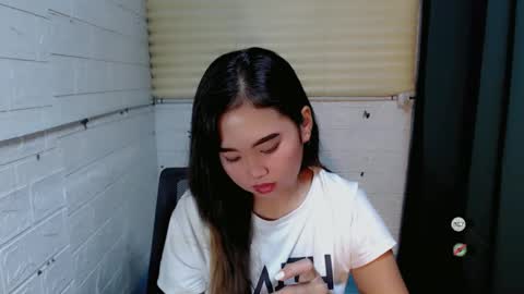 LAIKA online show from 01-17-25, 05:53