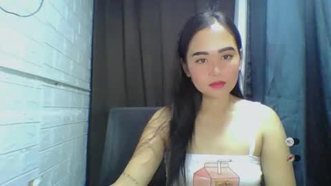 LAIKA online show from 10-06-25, 01:14