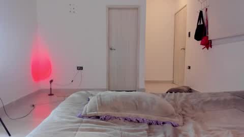 Hi Im Lia Your dreams came true  online show from 02-20-25, 09:42