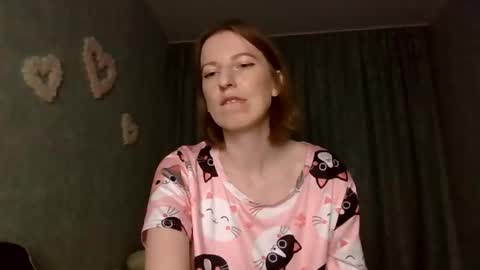 sweet_lilbunny online show from 09-22-25, 03:36