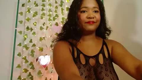 Snapshot of sweet_lilth chatting on 05-29-26, 02:48 sweet-lilith online show from 05-29-26, 02:48