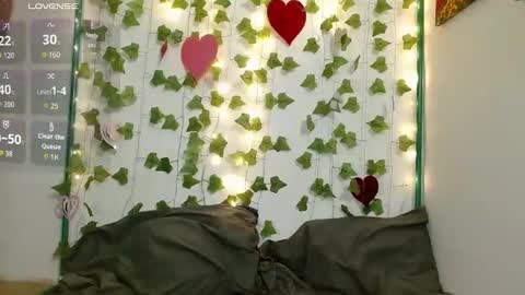Snapshot of sweet_lilth chatting on 06-06-26, 02:44 sweet-lilith online show from 06-06-26, 02:44