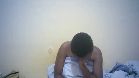 sweet_lily2 online show from 12-06-24, 02:46