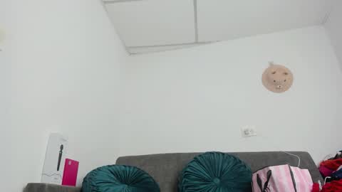 sweet_litle online show from 02-22-26, 03:51