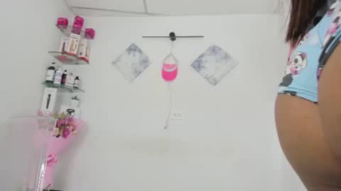 sweet_litle online show from 07-07-26, 06:47